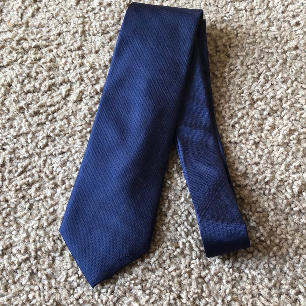 Men’s Michael Kors 100% Silk Professional Tie